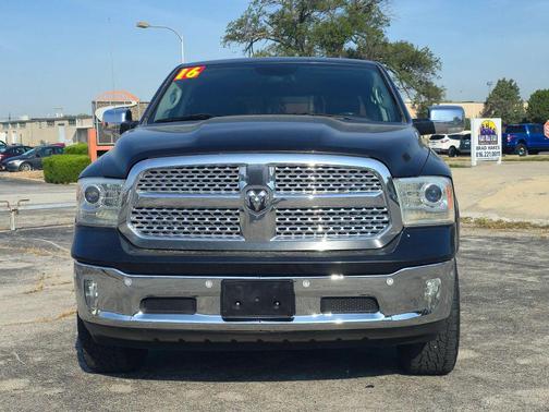 2016 RAM 1500 Laramie