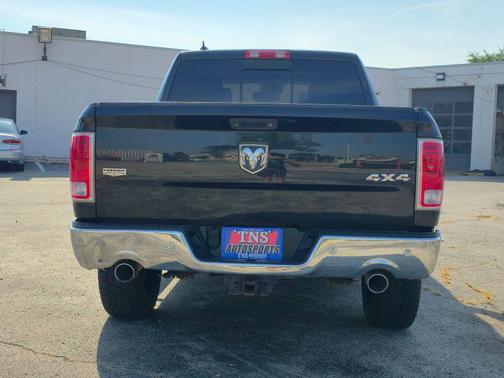 2016 RAM 1500 Laramie