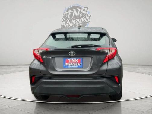 2018 Toyota C-HR XLE Premium