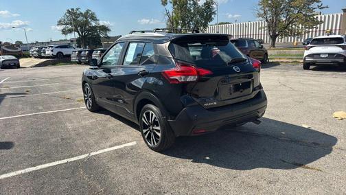 2020 Nissan Kicks SV
