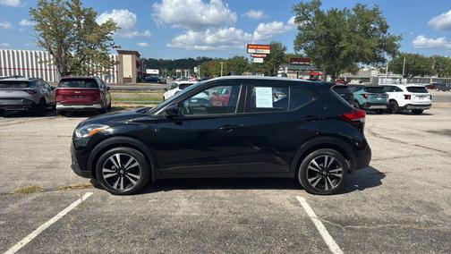 2020 Nissan Kicks SV