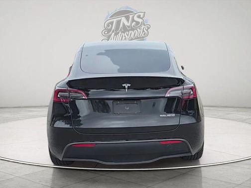 Black 2022 Tesla Model Y Performance Dual Motor All-Wheel Drive