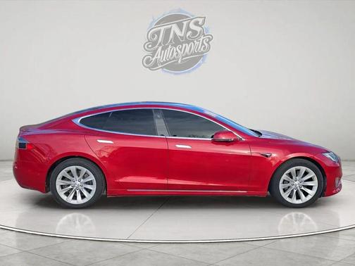 2018 Tesla Model S 75D
