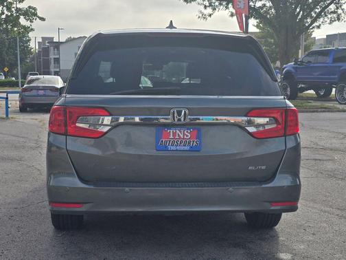 2018 Honda Odyssey Elite