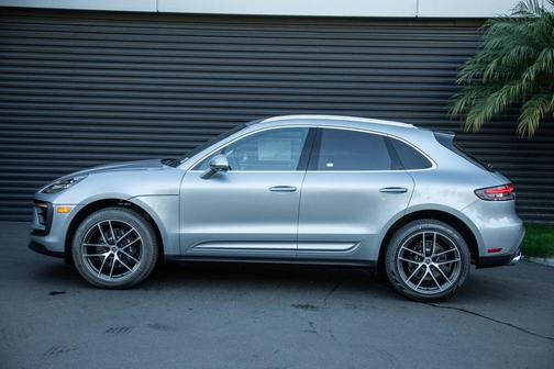 2026 Porsche Macan 