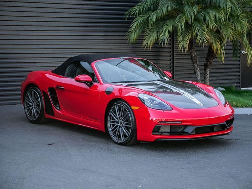 Guards Red 2025 Porsche 718 Boxster GTS 4.0