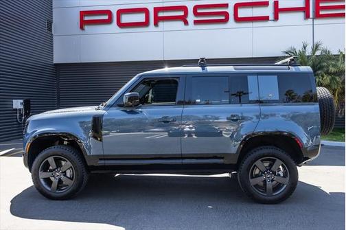 2023 Land Rover Defender 110 X-Dynamic SE