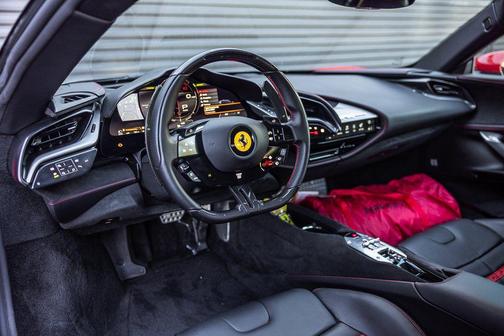 2021 Ferrari SF90 Stradale Base