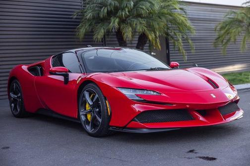 2021 Ferrari SF90 Stradale Base