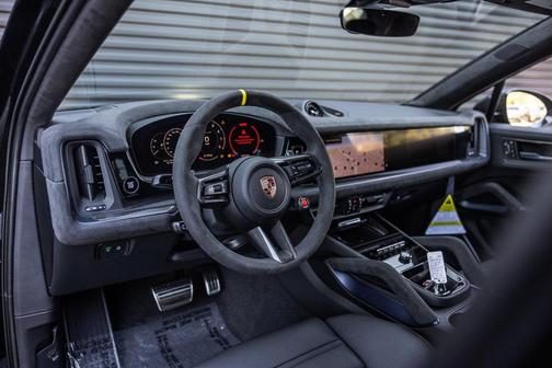 2026 Porsche Cayenne Turbo GT