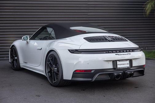 2026 Porsche 911 Carrera GTS