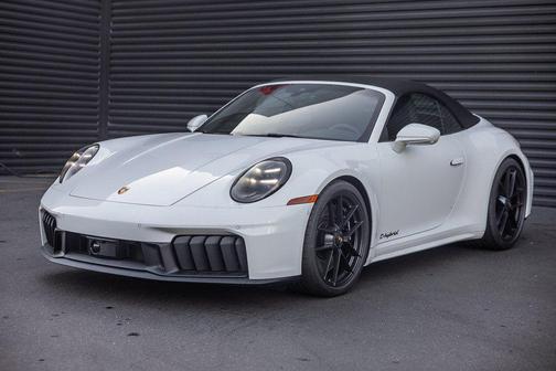 2026 Porsche 911 Carrera GTS