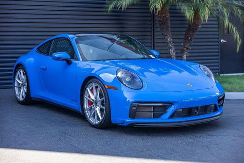 2024 Porsche 911 Carrera GTS