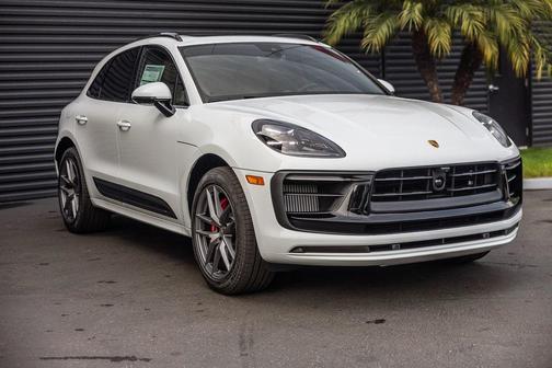 2026 Porsche Macan S