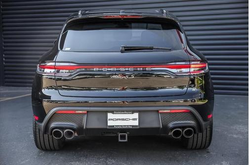 2022 Porsche Macan S
