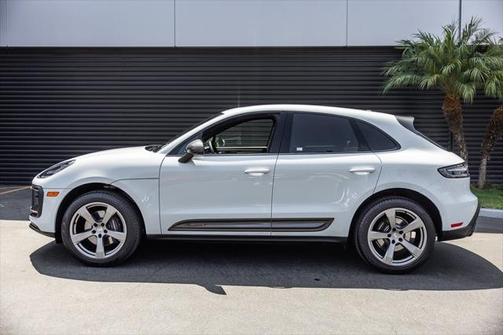 2024 Porsche Macan T