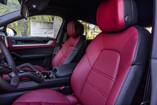 2026 Porsche Cayenne Cayenne E-Hybrid