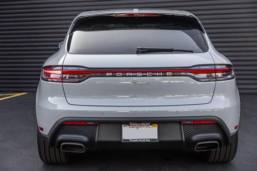 2024 Porsche Macan 