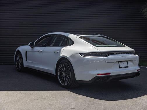Carrara White Metallic 2023 Porsche Panamera Platinum Edition