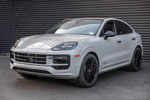 2026 Porsche Cayenne GTS