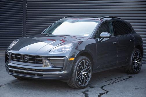 2025 Porsche Macan T