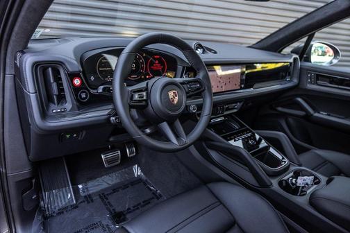 2026 Porsche Cayenne GTS