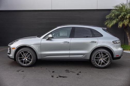 2026 Porsche Macan 