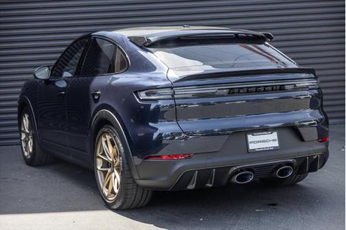 2025 Porsche Cayenne Turbo GT