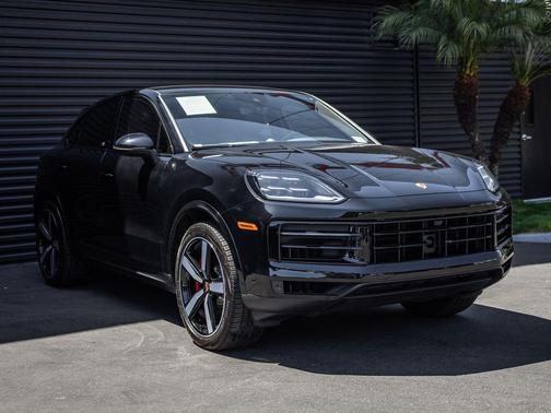 Black 2024 Porsche Cayenne S