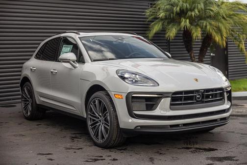 2026 Porsche Macan S