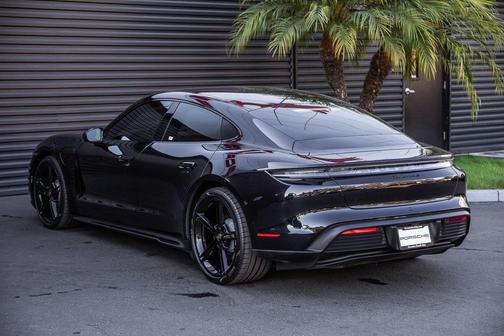 2022 Porsche Taycan 4S