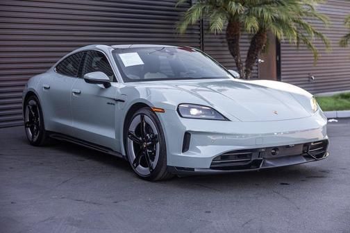 2025 Porsche Taycan 4S