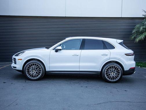 2023 Porsche Cayenne Cayenne