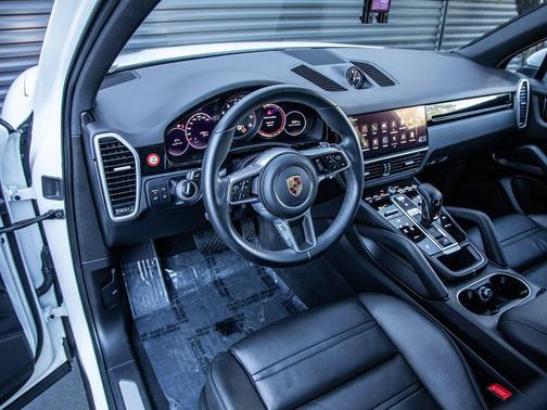 2023 Porsche Cayenne Cayenne