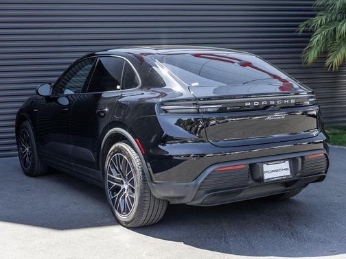 Black 2025 Porsche Macan Macan Electric 4