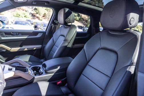 2024 Porsche Cayenne Cayenne