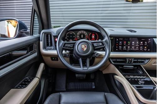 2024 Porsche Cayenne Cayenne