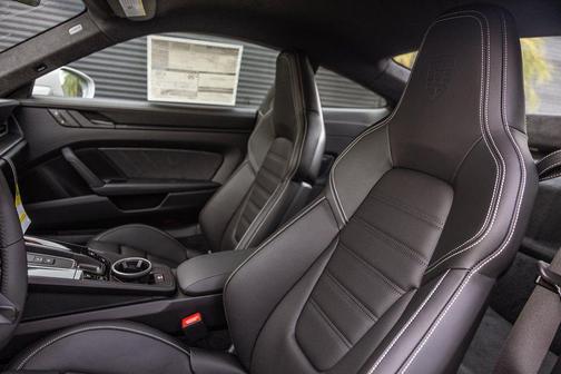 2026 Porsche 911 Carrera GTS