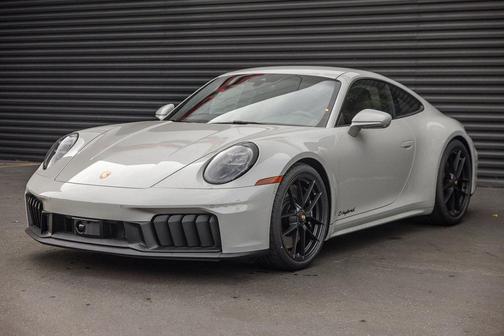 2026 Porsche 911 Carrera GTS