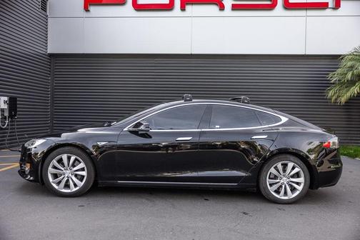 2016 Tesla Model S 75