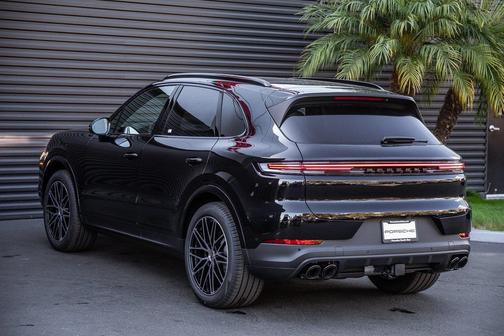 2026 Porsche Cayenne Cayenne