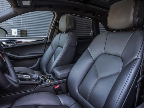 Black 2026 Porsche Macan Macan