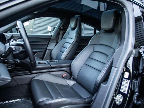 2024 Porsche Taycan Base