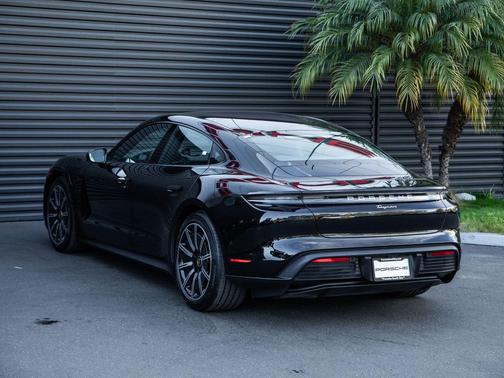 2024 Porsche Taycan Base