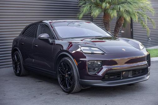 2025 Porsche Macan 