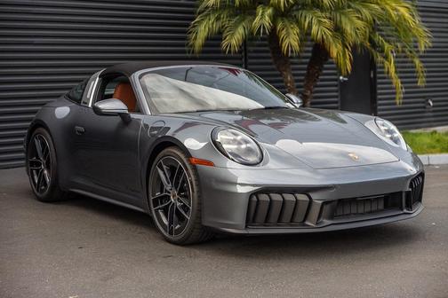 2026 Porsche 911 Targa 4 GTS