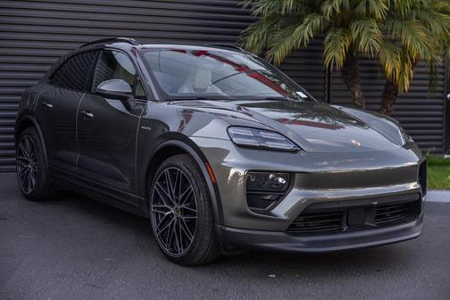 2024 Porsche Macan 4