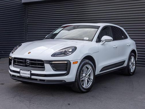 2023 Porsche Macan T