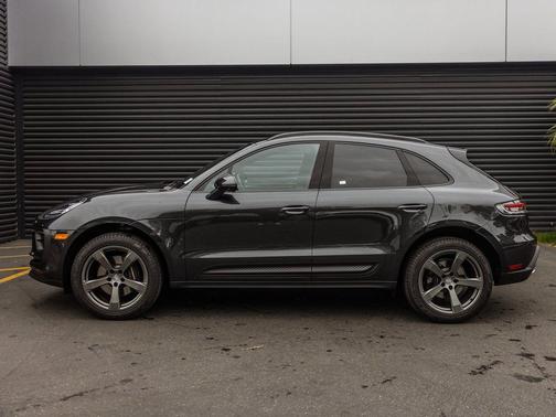 2025 Porsche Macan 