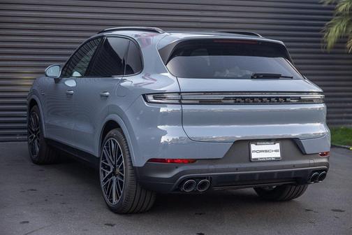 2026 Porsche Cayenne Cayenne E-Hybrid